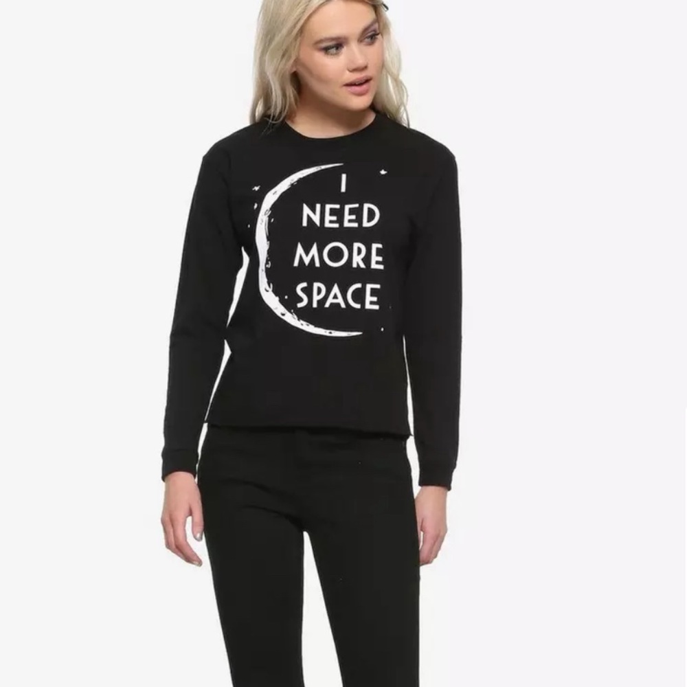 Hot Topic graphic long sleeve tshirt